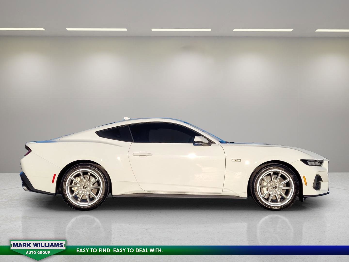 Used 2024 Ford Mustang GT Premium image 2