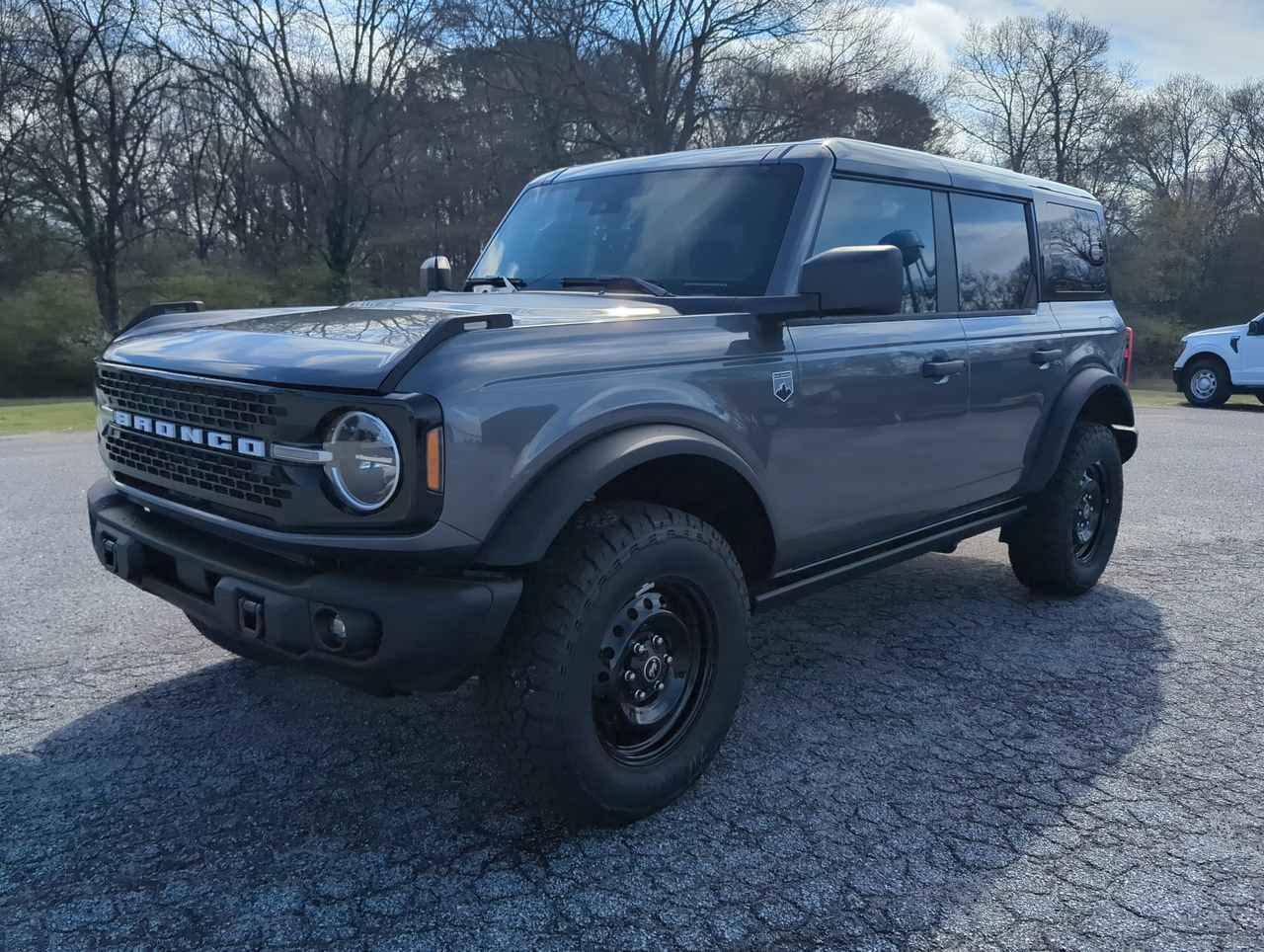 New 2026 Ford Bronco Big Bend w/ Black Diamond Package AWD/4WD image 6