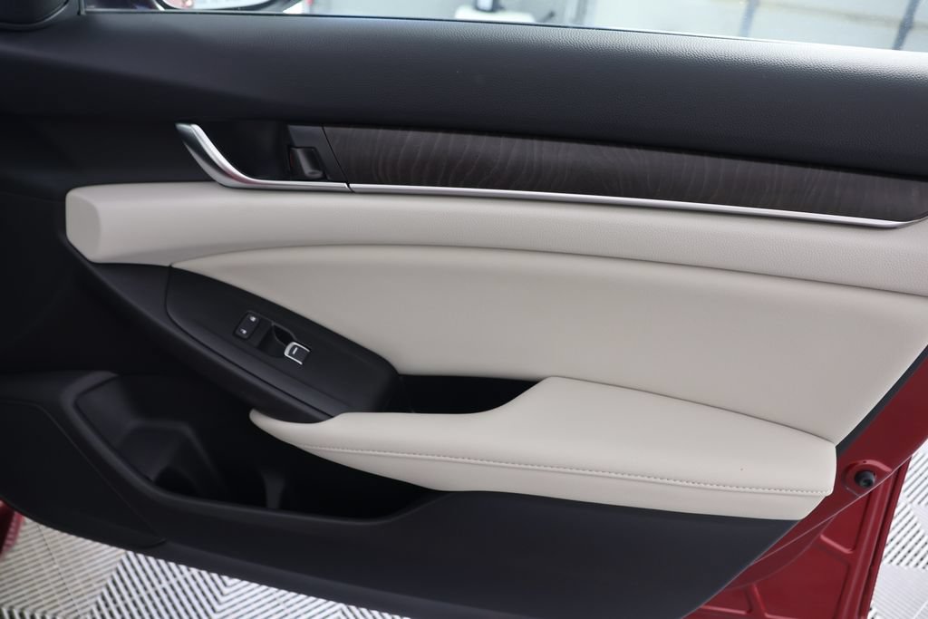 Used 2021 Honda Accord EX-L image 27