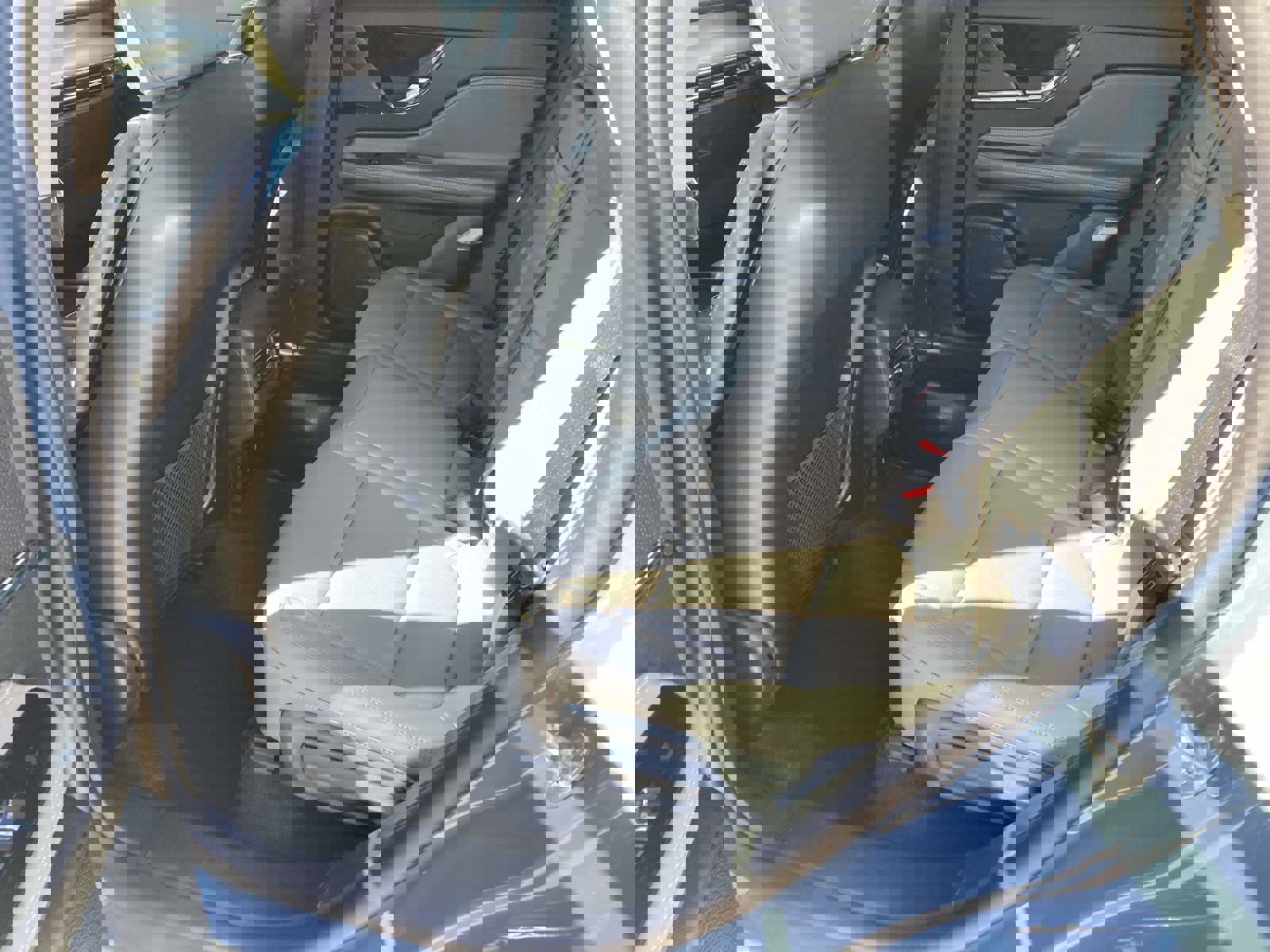 New 2026 Lincoln Corsair Premiere image 16