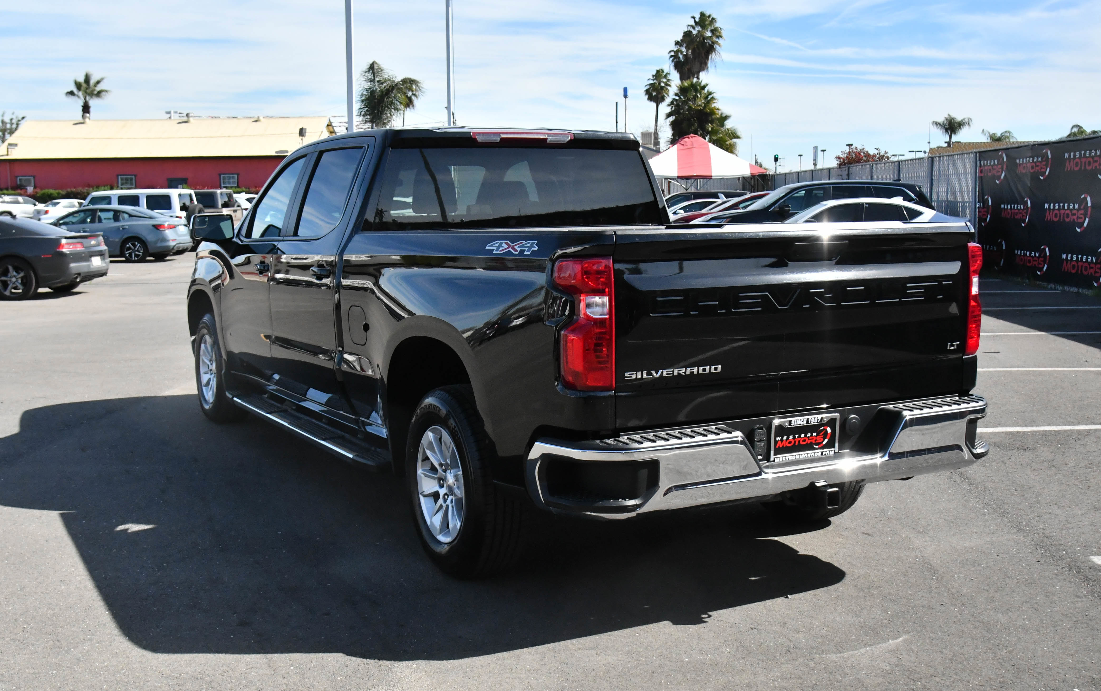 Used 2024 Chevrolet Silverado 1500 LT w/ Protection Package AWD/4WD image 6