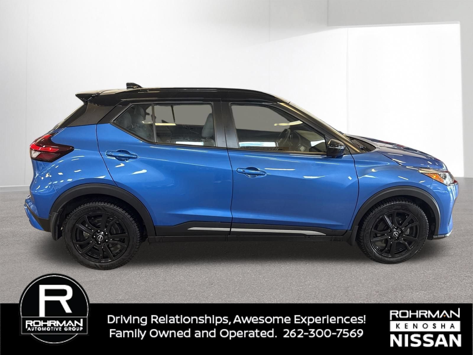 Used 2023 Nissan Kicks SR w/ SR Premium Package FWD image 7