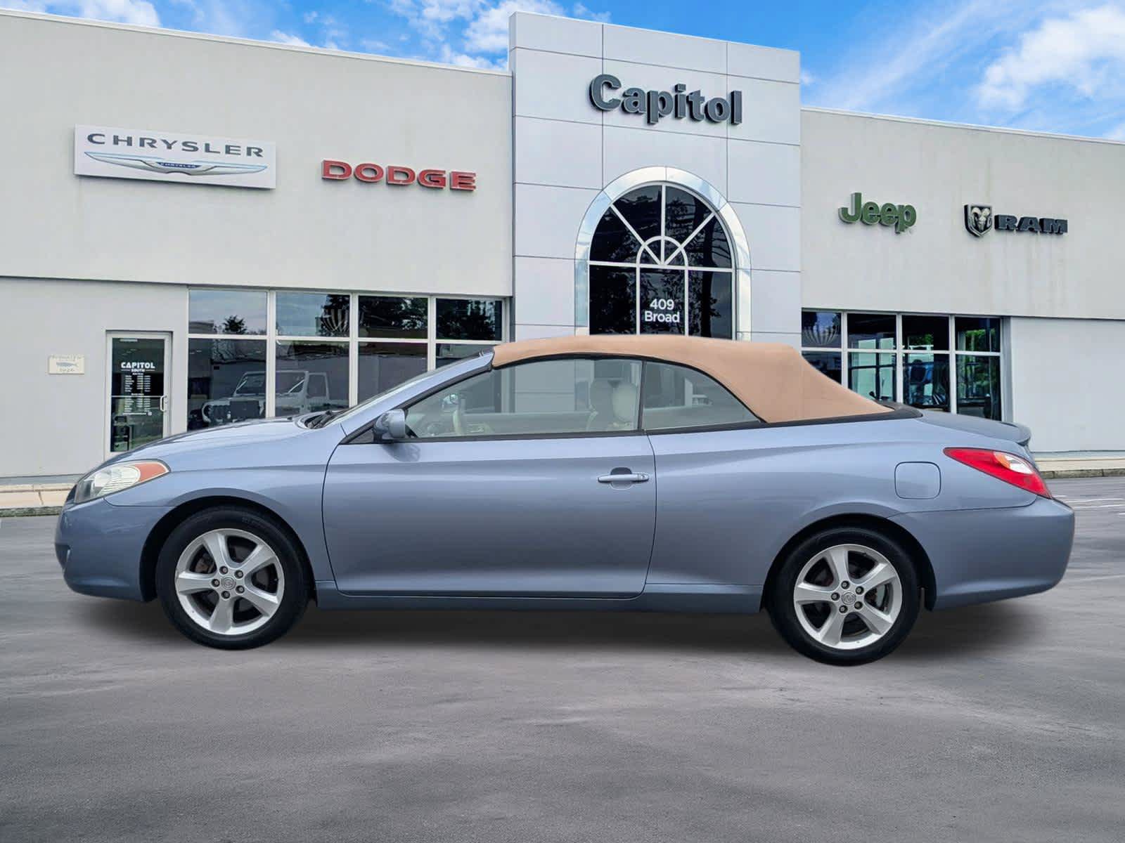 Used 2005 Toyota Solara SLE FWD image 6