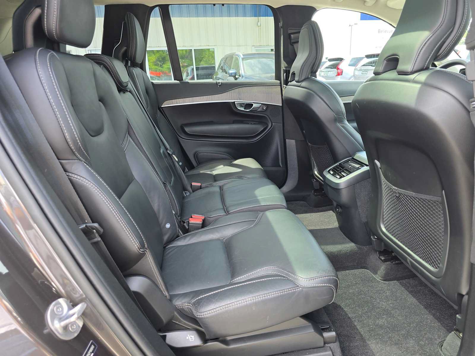Certified 2023 Volvo XC90 B6 Ultimate w/ Lounge Package AWD/4WD image 13