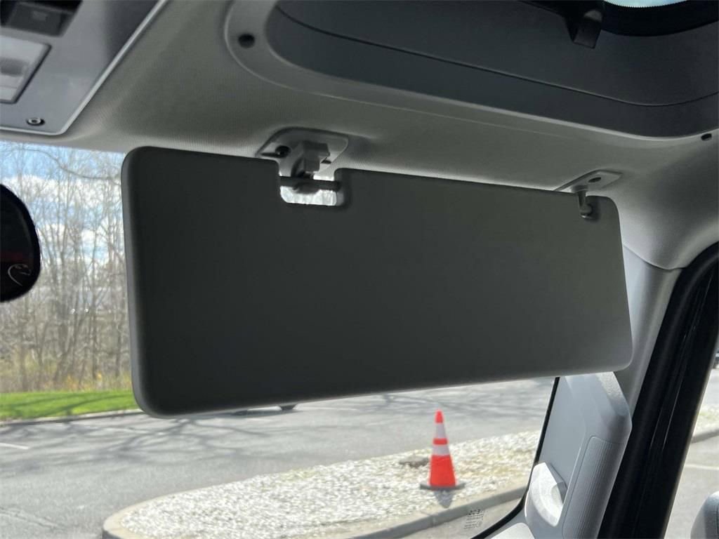 Used 2025 INEOS Grenadier Fieldmaster Edition image 35