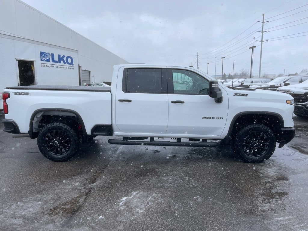 New 2026 Chevrolet Silverado 2500 LT w/ Trail Boss Package AWD/4WD image 8