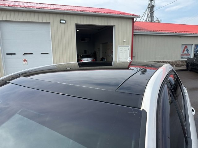 Used 2019 Ford Edge ST w/ Equipment Group 401A image 9