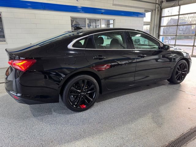 Used 2021 Chevrolet Malibu LT w/ Redline Edition image 12