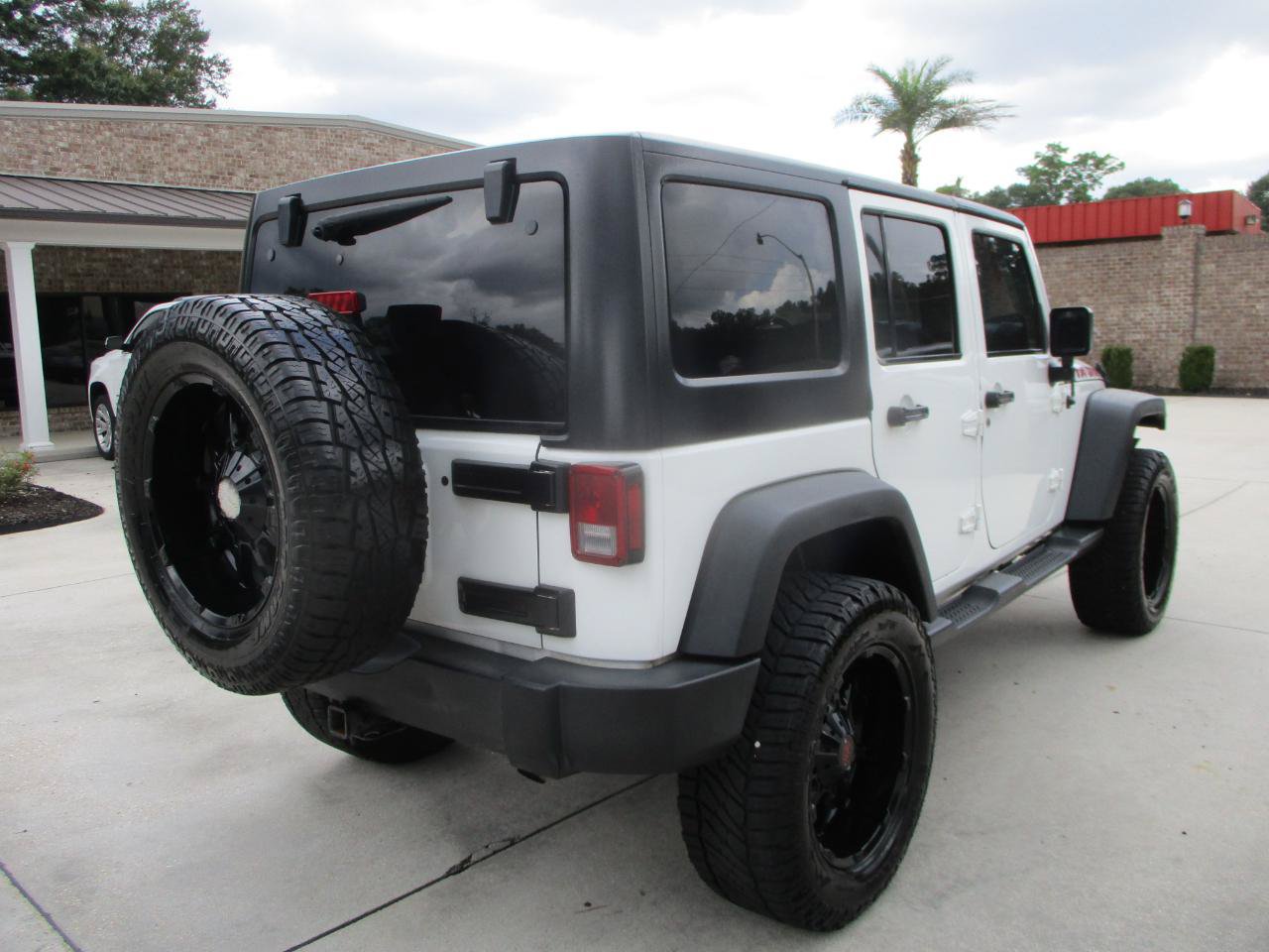 Used 2016 Jeep Wrangler Unlimited Sport w/ Quick Order Package 24S AWD/4WD image 7