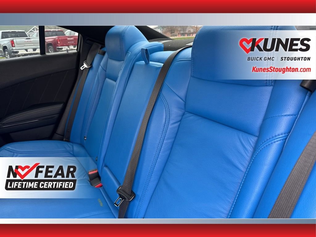 Used 2022 Dodge Charger R/T w/ Performance Handling Group image 42
