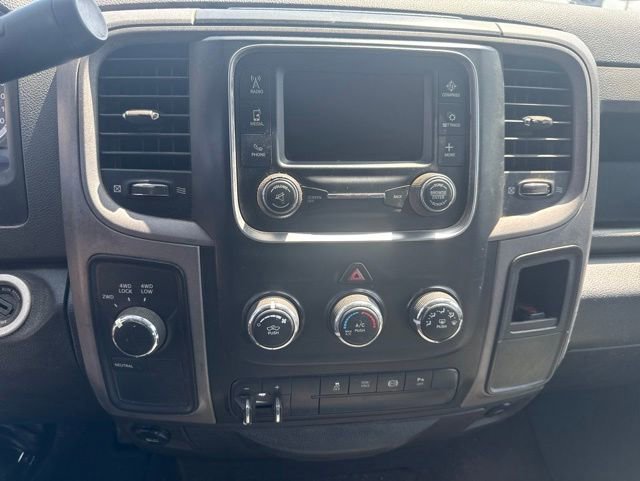 Used 2014 RAM 3500 Tradesman w/ Chrome Appearance Group AWD/4WD image 14