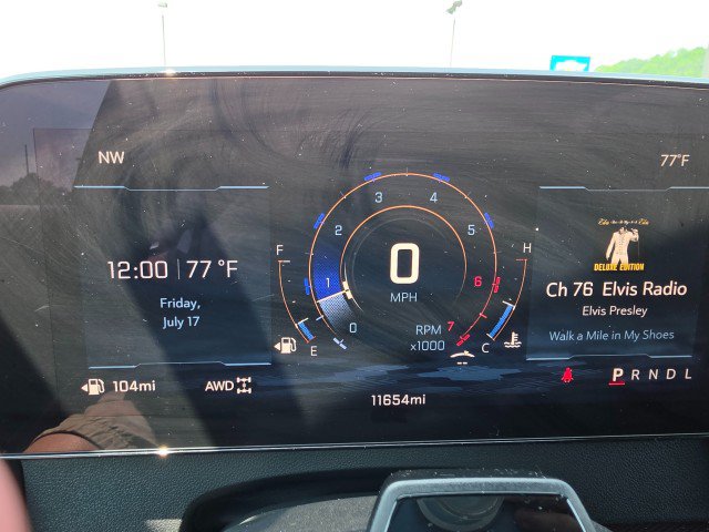 Used 2026 Chevrolet Traverse Z71 w/ Enhanced Driving Package AWD/4WD image 39