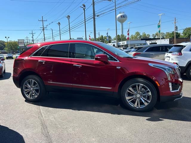 New 2025 Cadillac XT5 Premium Luxury image 2