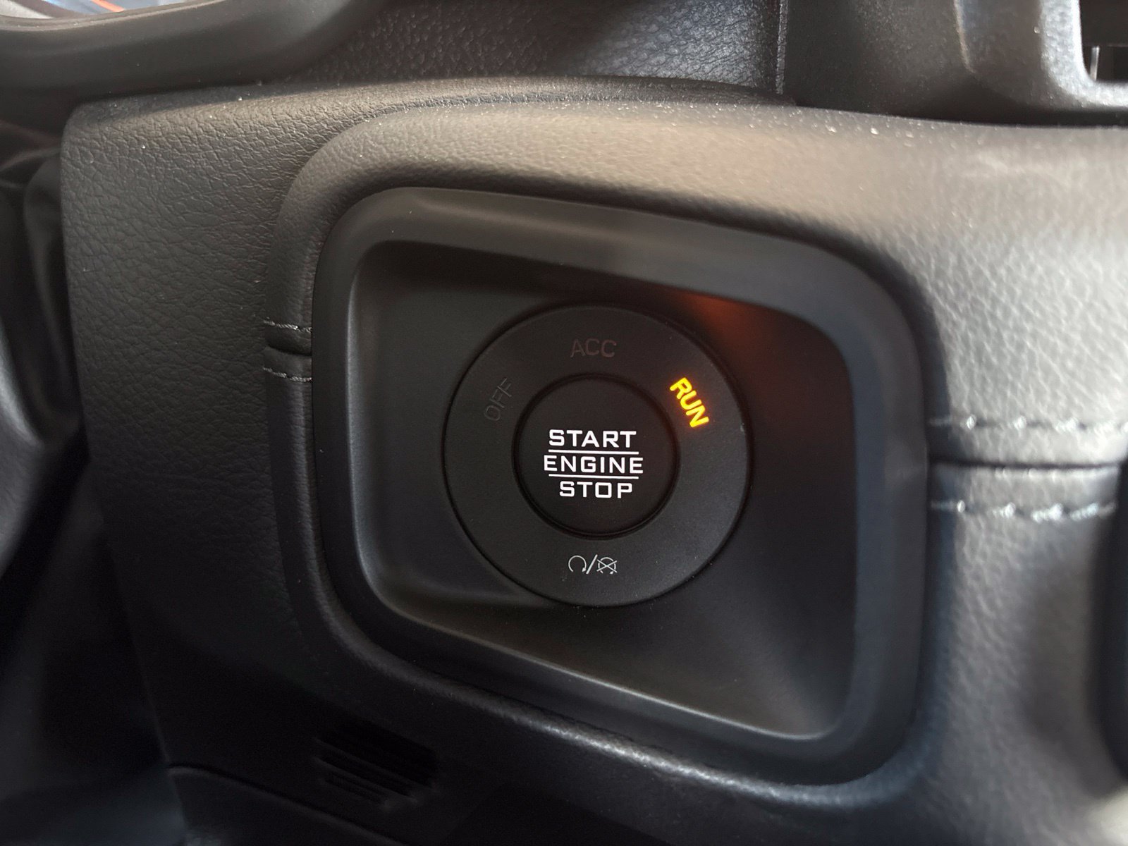 New 2026 Jeep Gladiator Sport AWD/4WD image 22