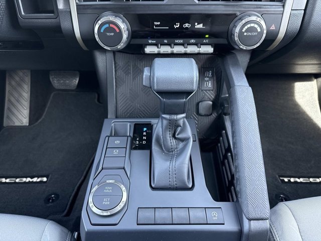 Certified 2025 Toyota Tacoma SR5 image 27