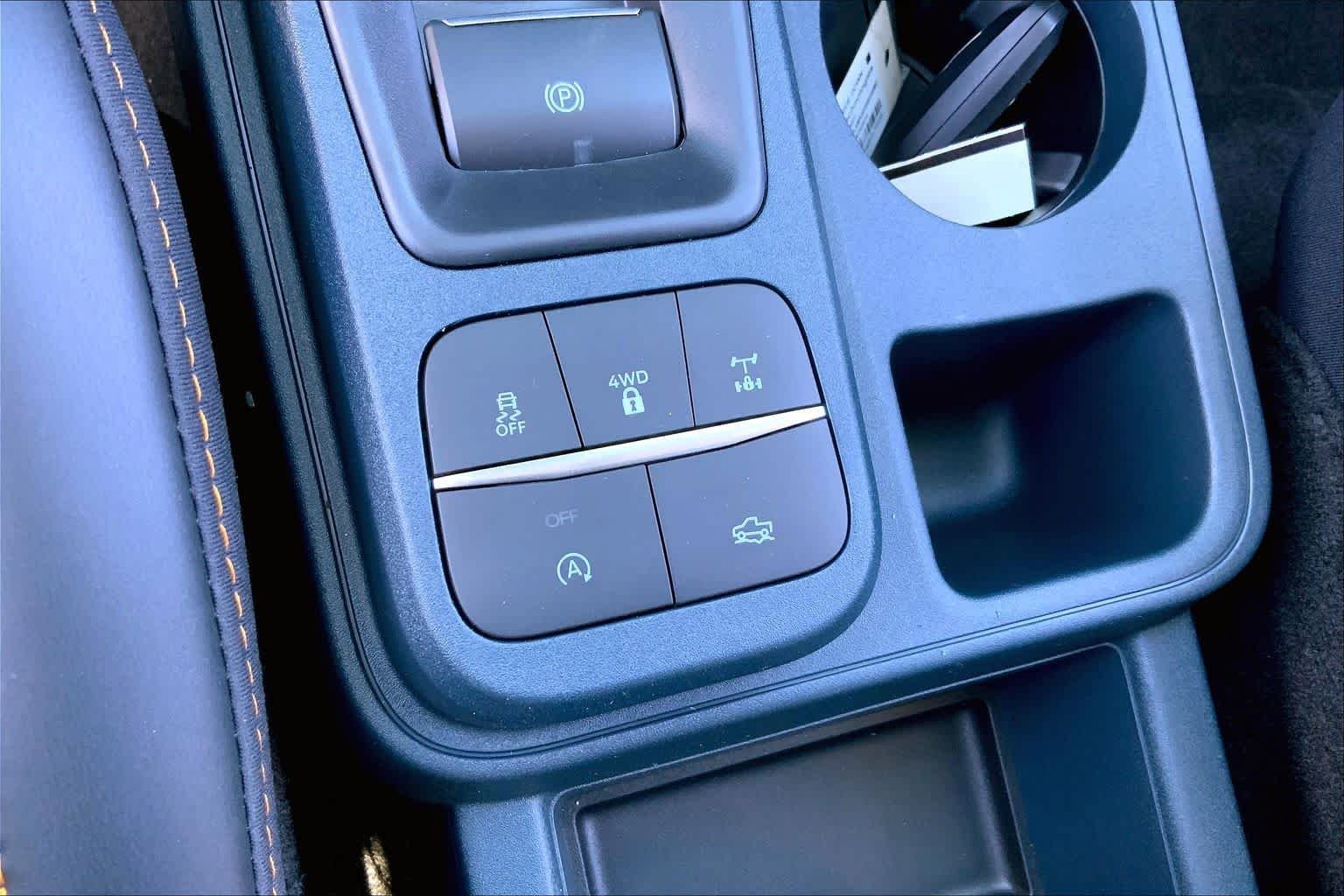 New 2026 Ford Maverick Tremor AWD/4WD image 15
