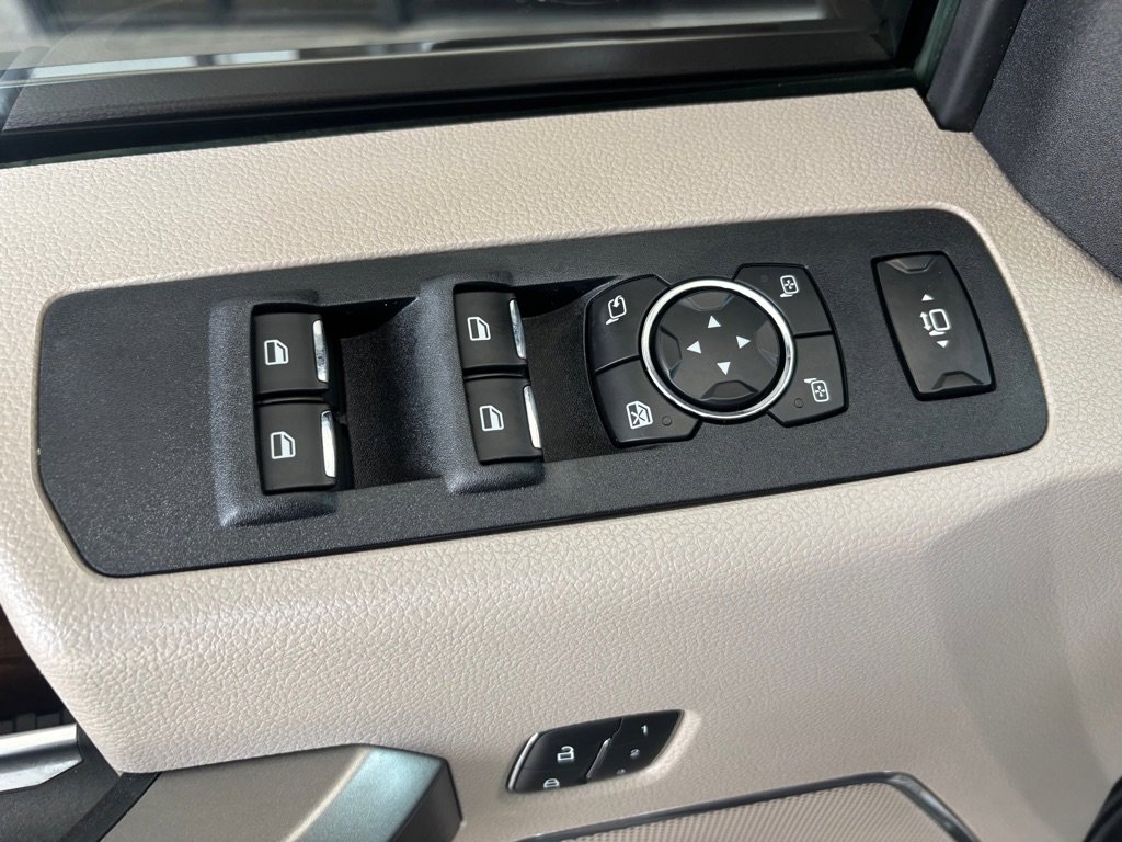 Used 2019 Ford F250 Limited AWD/4WD image 26