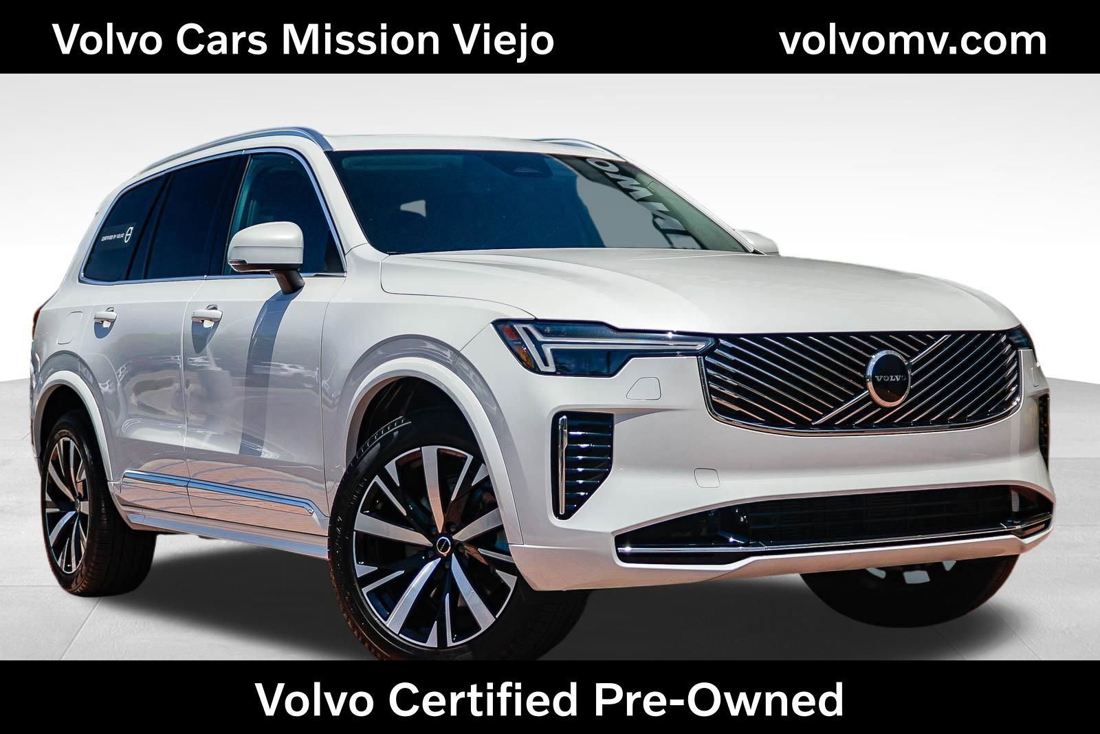 Used 2026 Volvo XC90 B5 Core AWD/4WD image 1