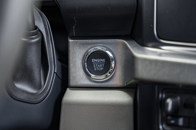 New 2026 Ford F350 4x4 Crew Cab Super Duty image 33