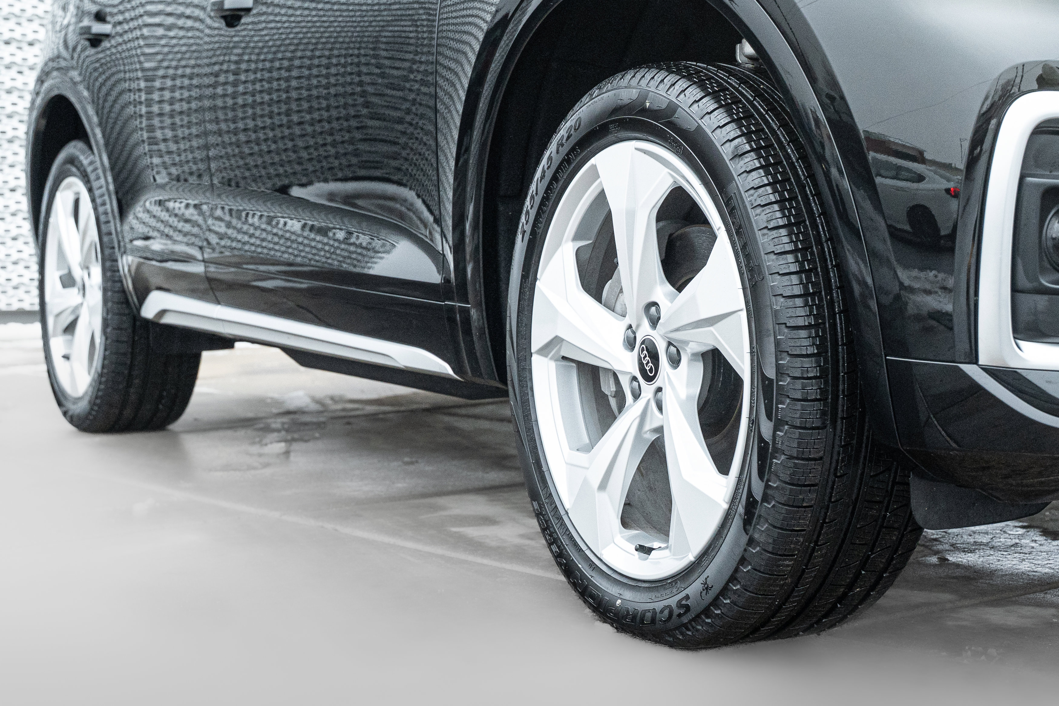 Certified 2025 Audi Q5 2.0T Premium Plus w/ Premium Plus Package image 35