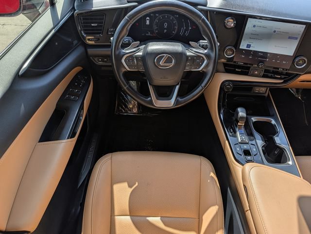 Used 2024 Lexus NX 250 FWD image 11