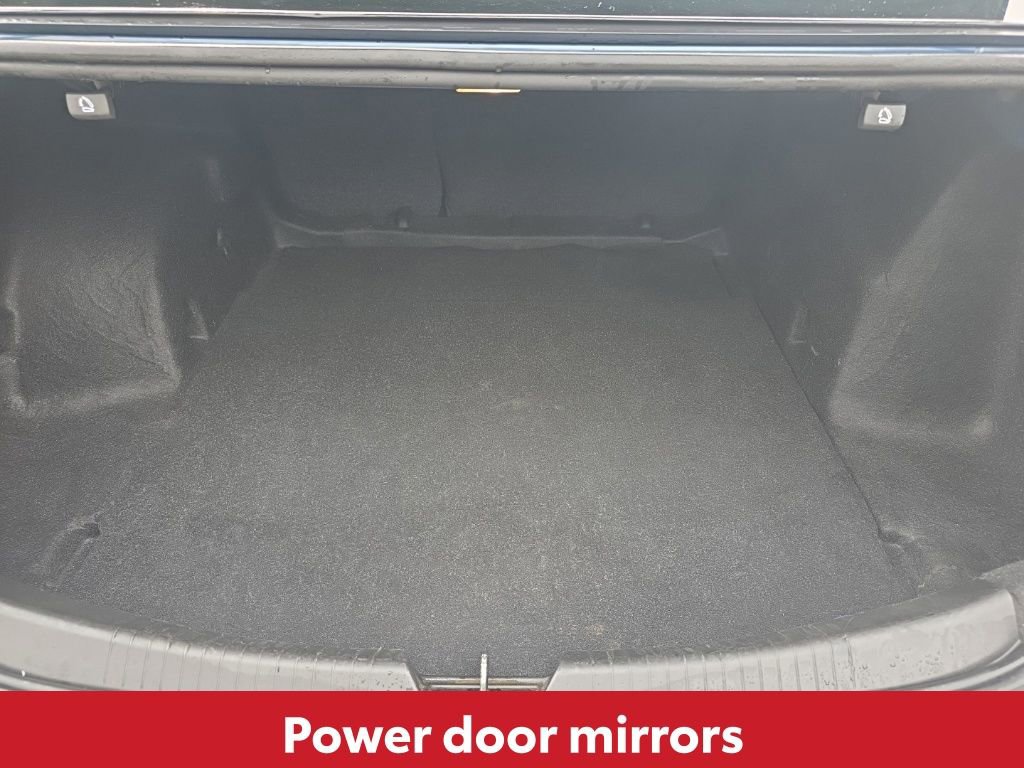 Used 2024 Chevrolet Malibu LT image 12