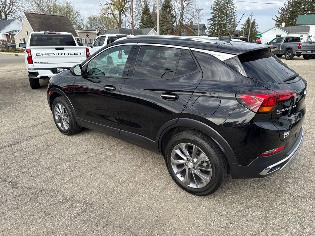 Used 2023 Buick Encore GX Essence w/ Experience Buick Package image 7