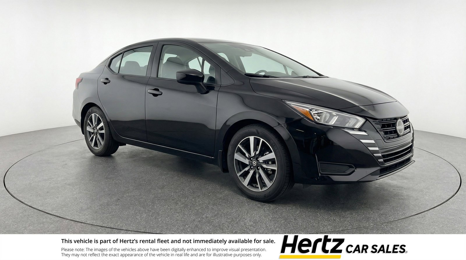 Used 2025 Nissan Versa SV image 1