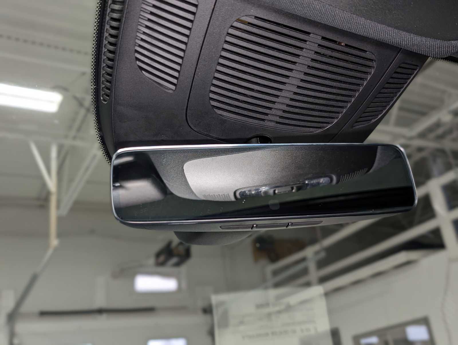 Certified 2025 Mercedes-Benz GLS 450 4MATIC image 33