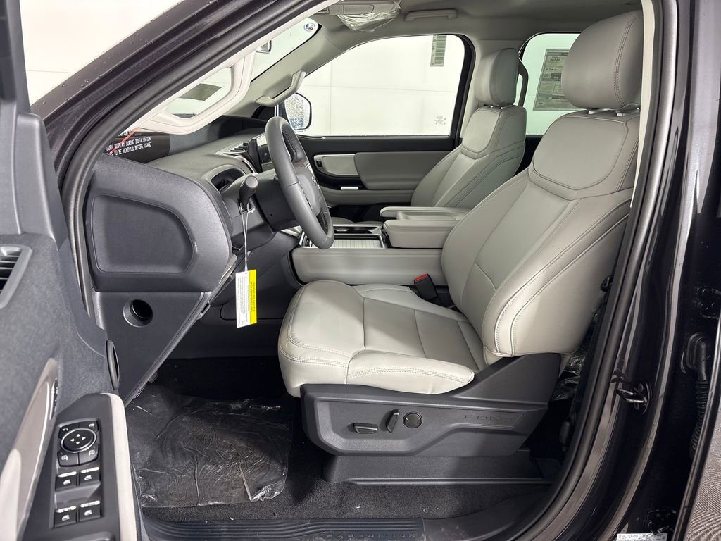 New 2026 Ford Expedition Max Active image 28