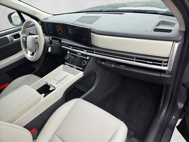 Used 2026 Hyundai Santa Fe SEL FWD image 19