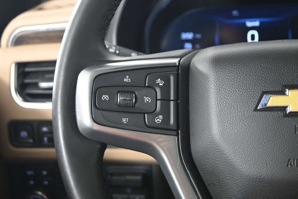 Used 2024 Chevrolet Tahoe Premier w/ Premium Package AWD/4WD image 39