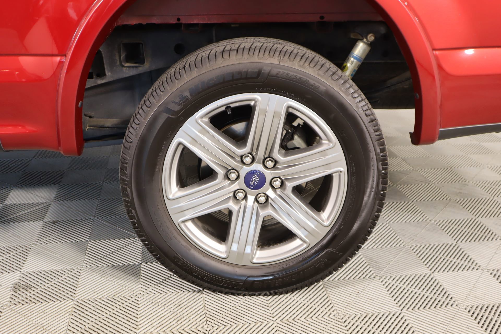 Used 2018 Ford F150 Lariat w/ Equipment Group 502A Luxury image 21