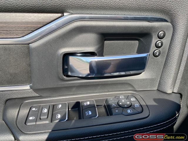 New 2026 RAM 2500 Laramie w/ Night Edition AWD/4WD image 25