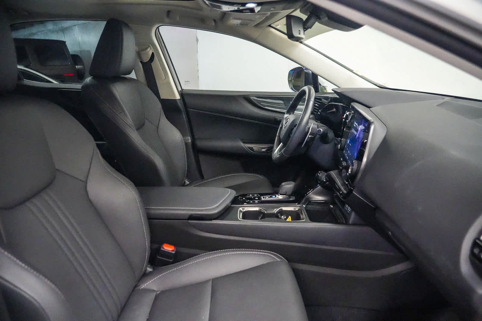 Used 2025 Lexus NX 350 AWD w/ Cold Area Package image 17