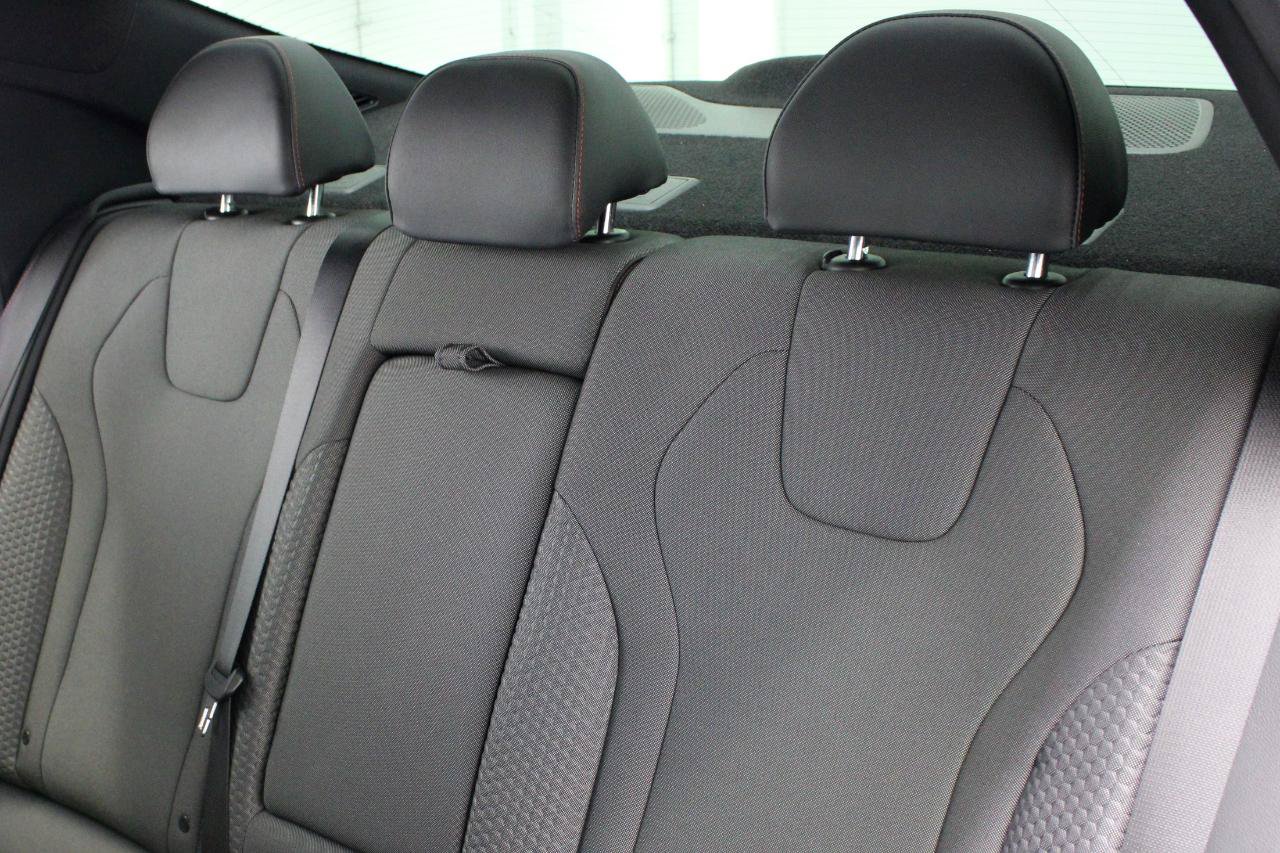 Used 2025 Hyundai Elantra N Line FWD image 39