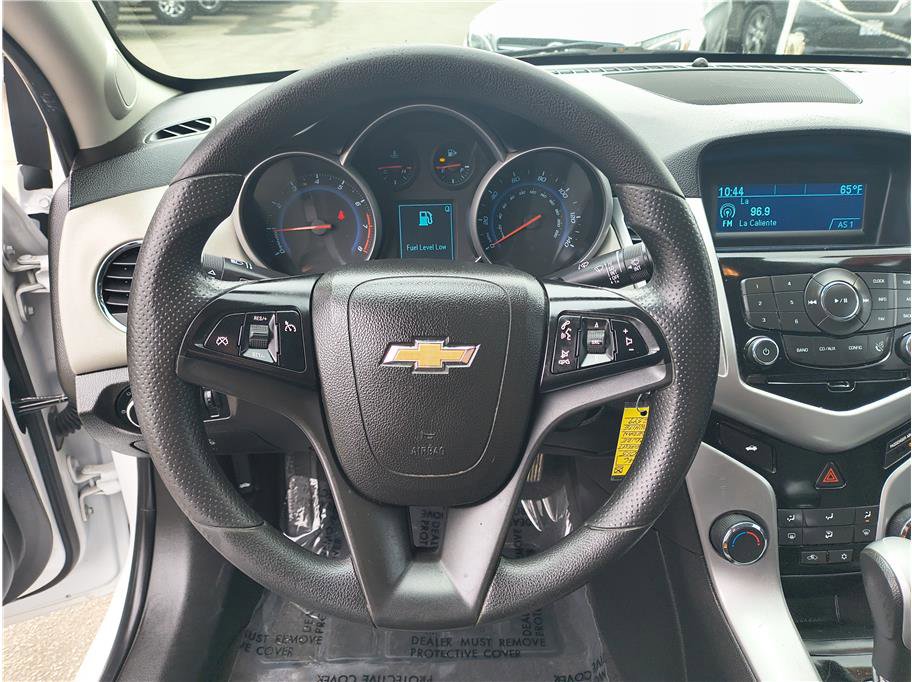 Used 2015 Chevrolet Cruze LT FWD image 5