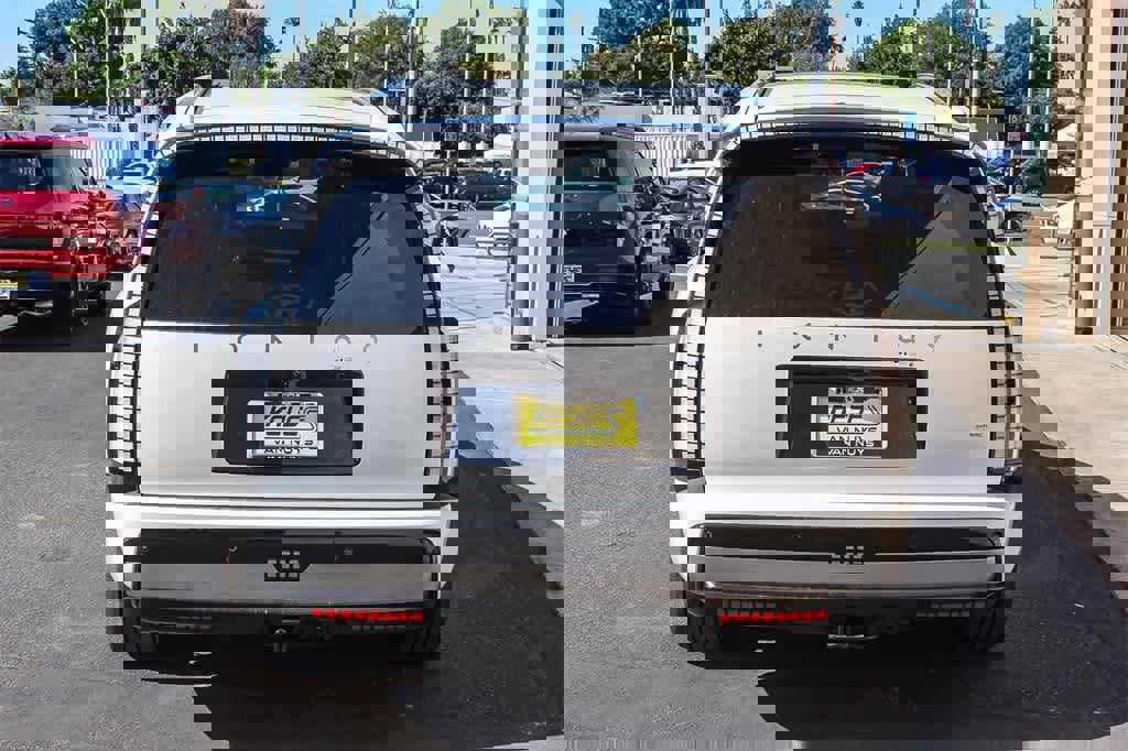 New 2026 Hyundai Ioniq 9 Calligraphy w/ Tow & Go Package image 5