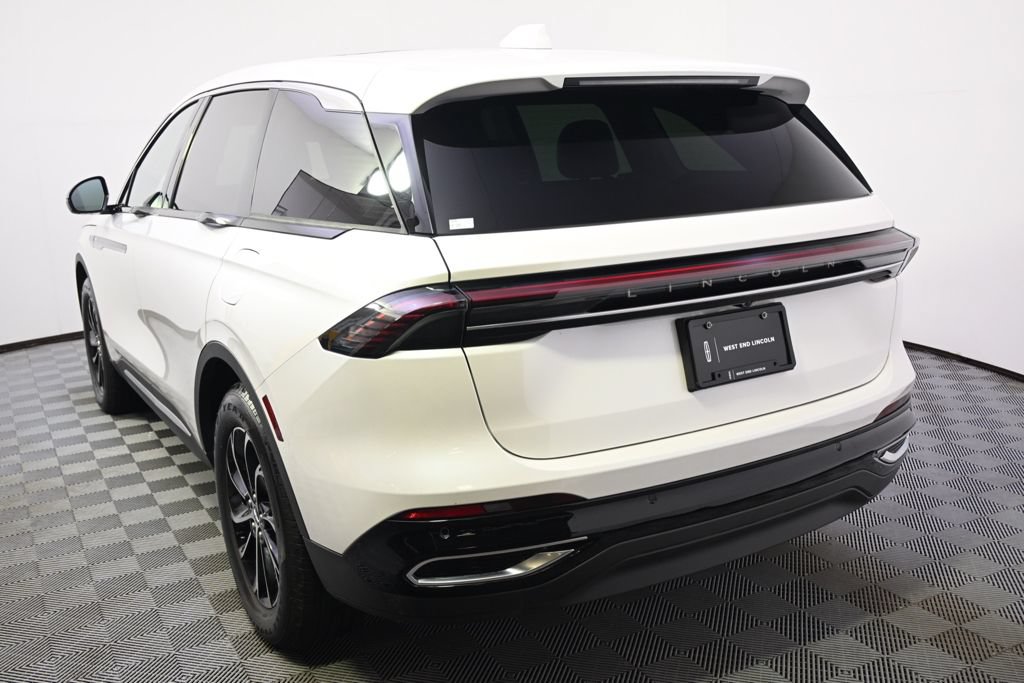 Certified 2026 Lincoln Nautilus Premier w/ Equipment Group 102A AWD/4WD image 4