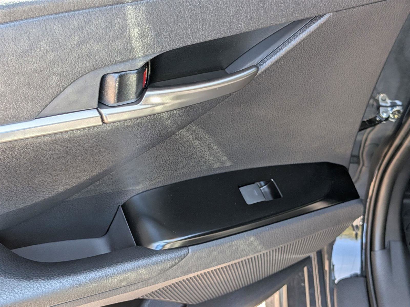 New 2026 Toyota Camry SE image 25