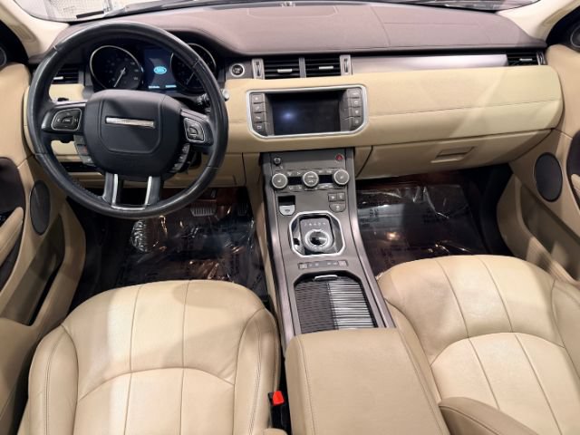 Used 2018 Land Rover Range Rover Evoque SE AWD/4WD image 23
