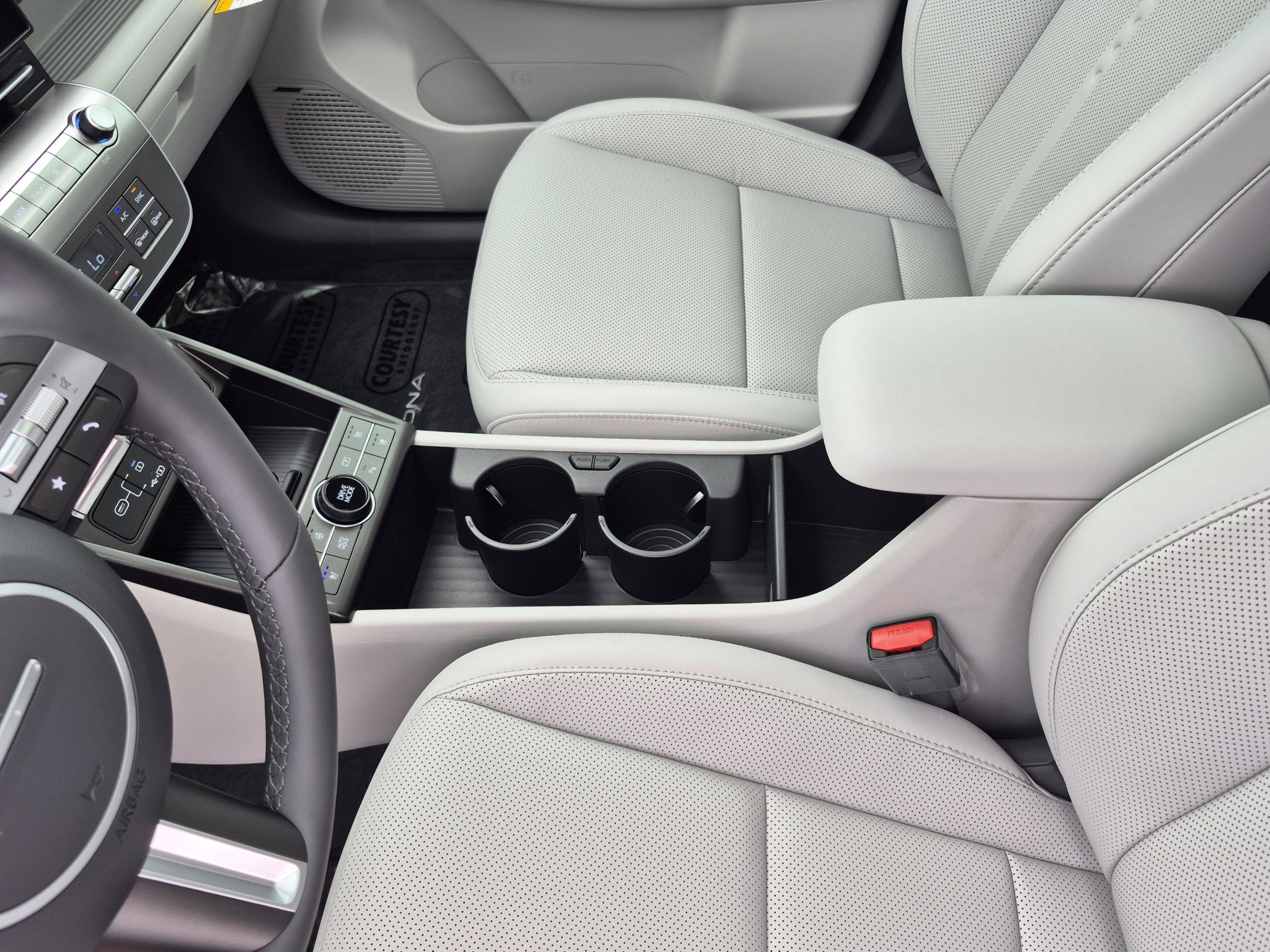 New 2026 Hyundai Kona Limited FWD image 22
