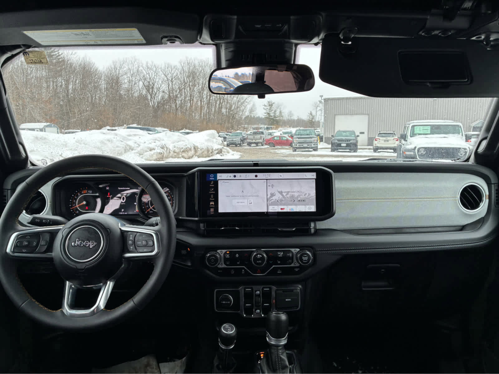 Used 2024 Jeep Wrangler Sahara image 13