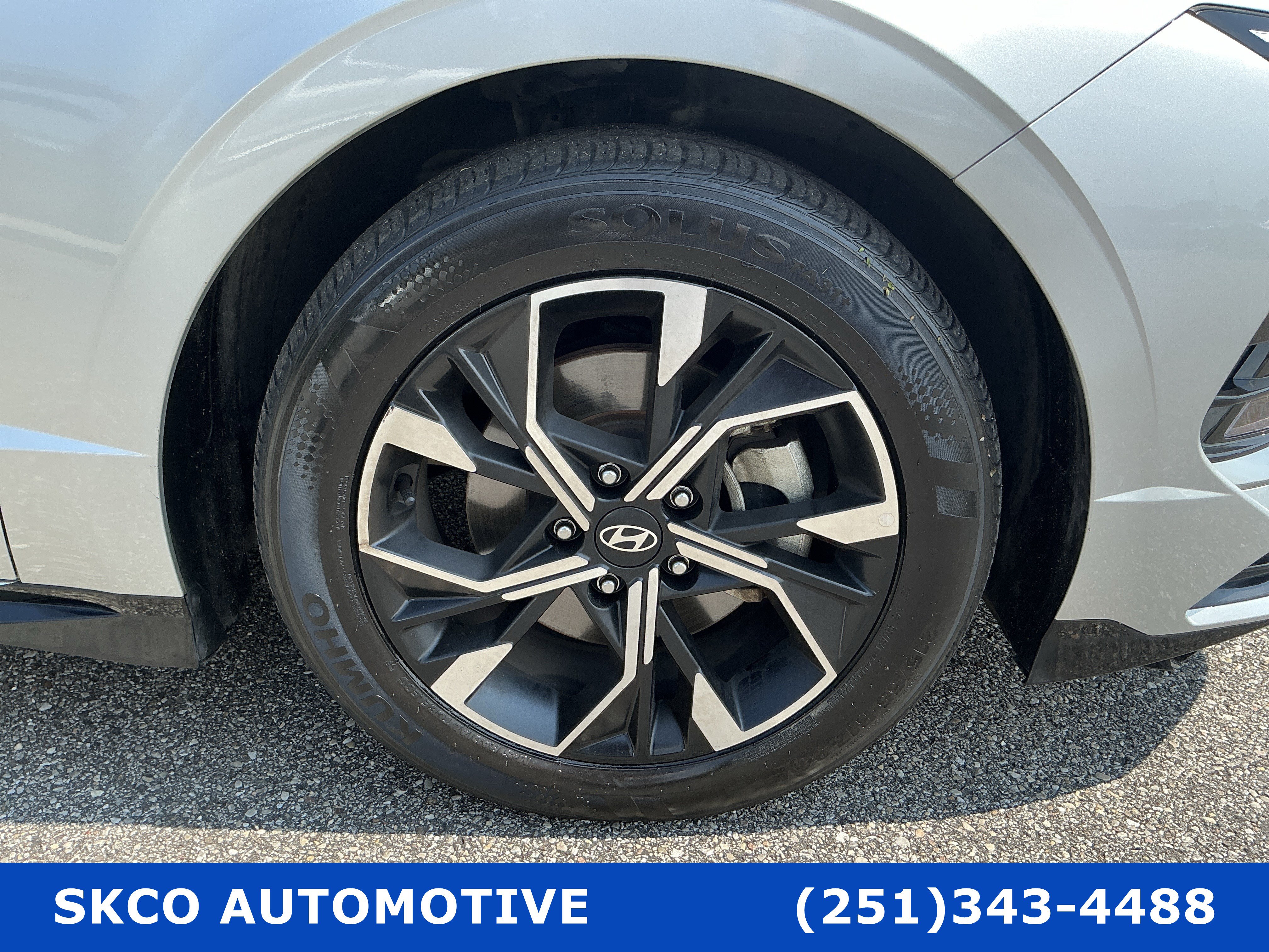 Used 2025 Hyundai Sonata SEL FWD image 9