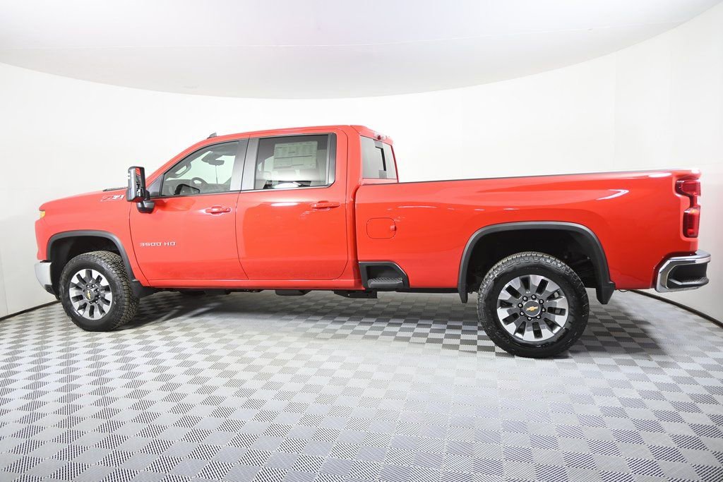 New 2026 Chevrolet Silverado 3500 LT w/ All Star Edition image 3