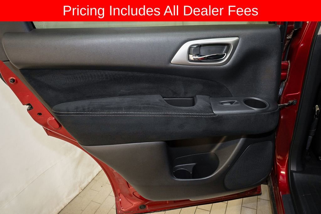 Used 2016 Nissan Pathfinder S FWD image 10