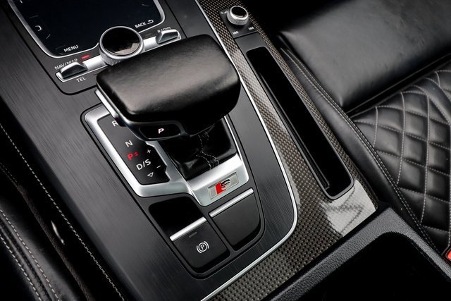 Used 2018 Audi SQ5 Prestige w/ Prestige Package image 13