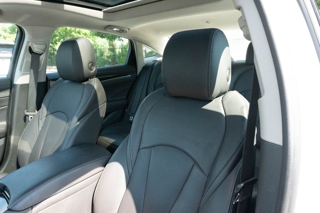 Used 2019 Buick LaCrosse Essence w/ Sun and Shade Package AWD/4WD image 18