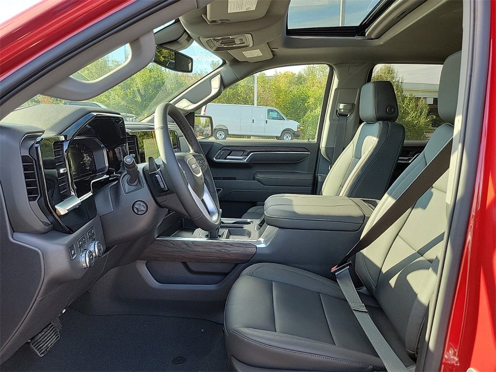 New 2026 GMC Sierra 1500 SLT w/ SLT Premium Package image 17
