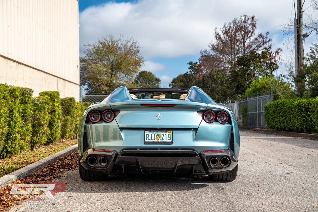 Used 2023 Ferrari 812 GTS image 4